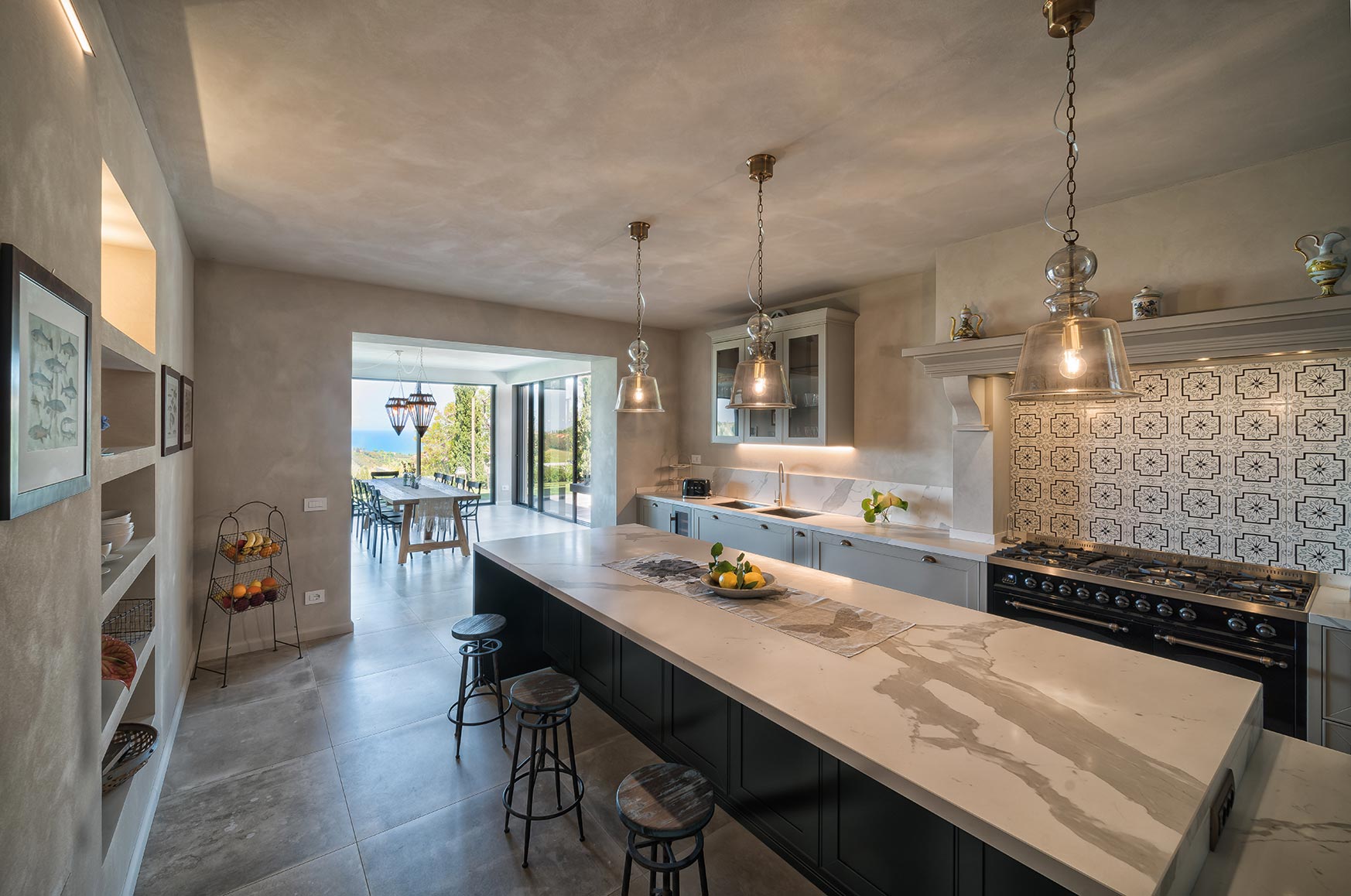 Open-plan-living_Kitchen-to-dining_Villa-Olivo_Photo-credit_Davide-Bischeri.jpg